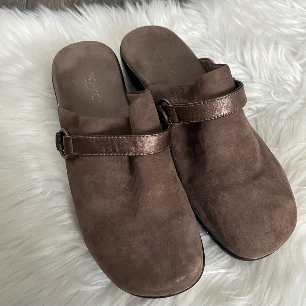 Vionic Chocolate Brown Suede Clogs - image 3